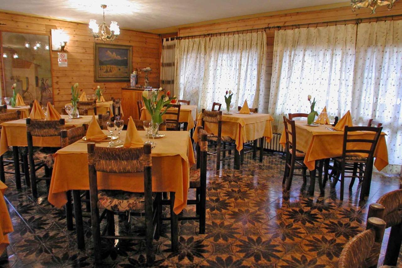 Hotel Torena Aprica Exterior foto